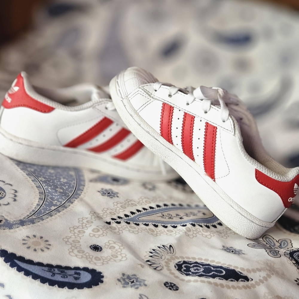 ADIDAS - Picture 9 of 12